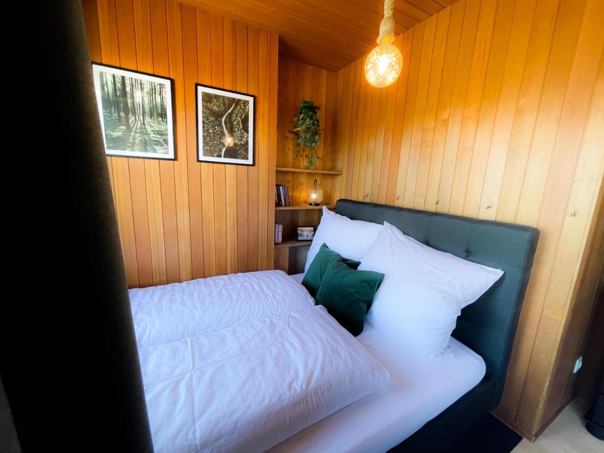 Gemuetliche Ferienwohnung Mit Kostenfreiem Pool Hoechenschwand Exterior photo